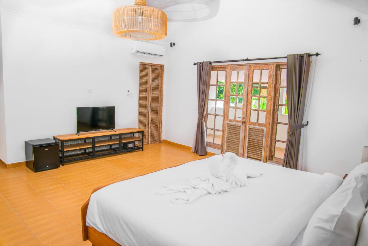 Bali Invest Living Hotel Canggu  Exterior photo