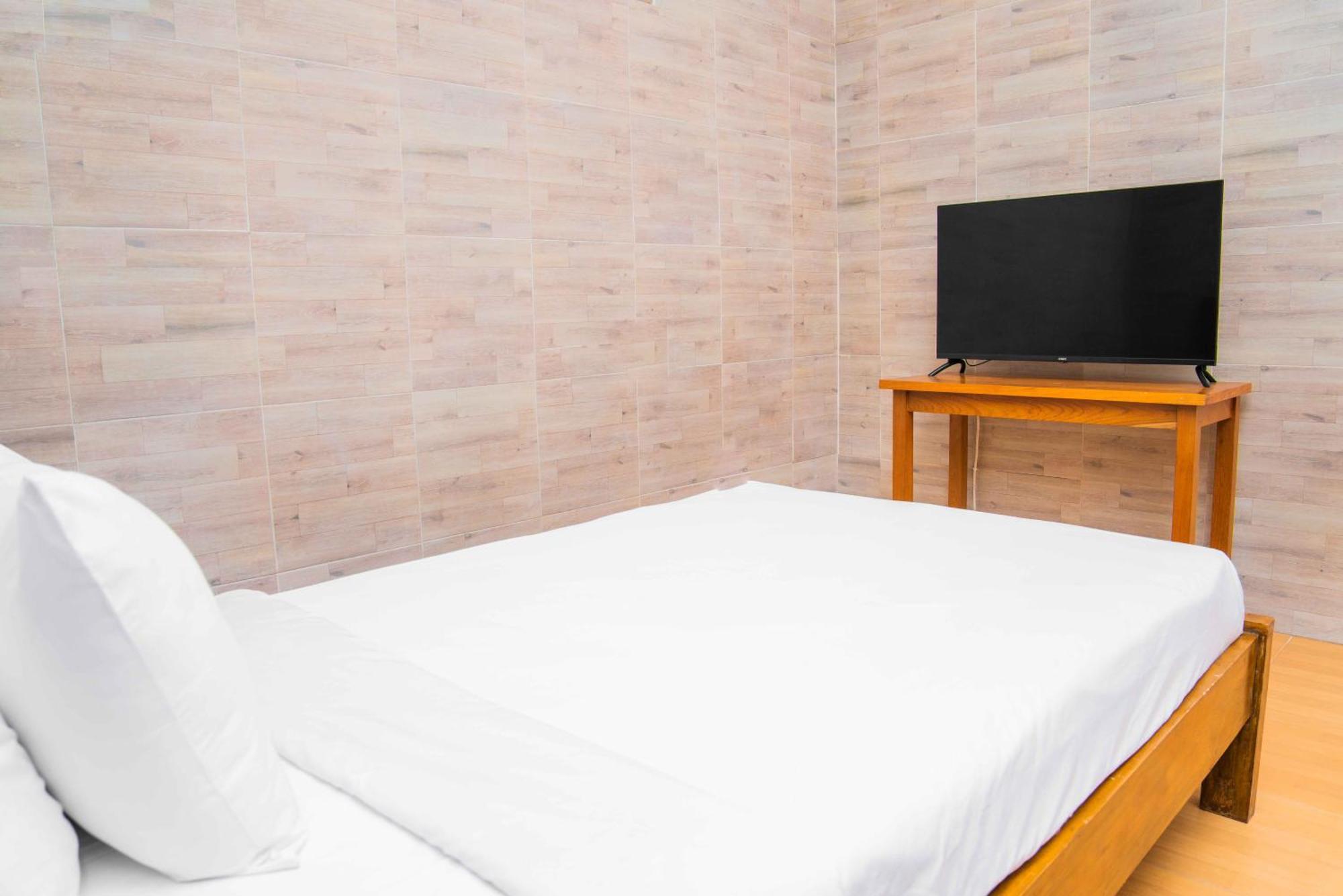 Bali Invest Living Hotel Canggu  Exterior photo