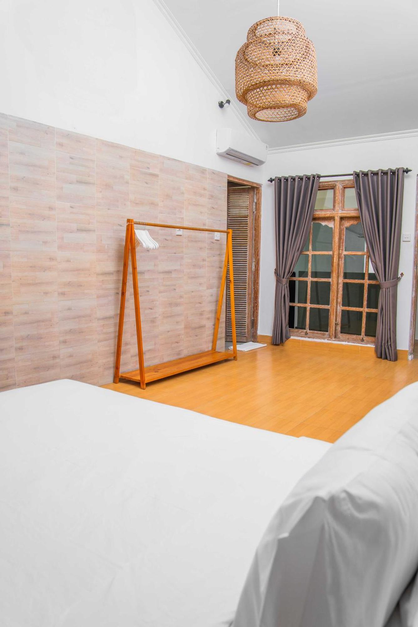 Bali Invest Living Hotel Canggu  Exterior photo